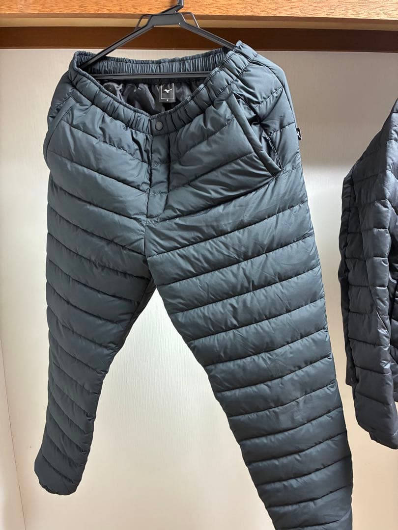 ミズノ　ブレスサーモダウン　上下セット　Lサイズ