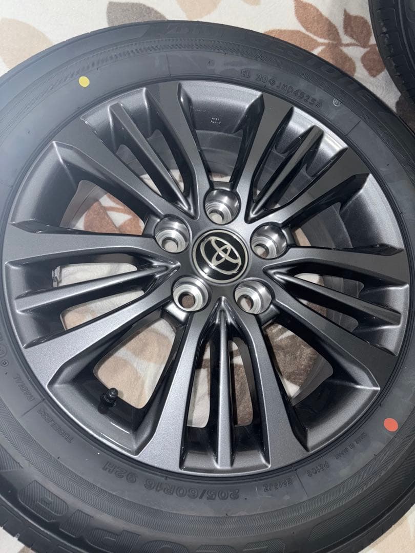 【90ノア25年12月納車　新車外し】　純正16インチ ホイールセット