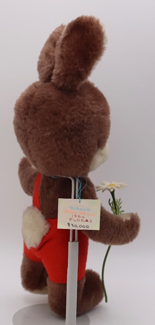 シュコー・ビゴベロ1964年代 ウサギ男の子 ぬいぐるみ 赤いオーバーオール