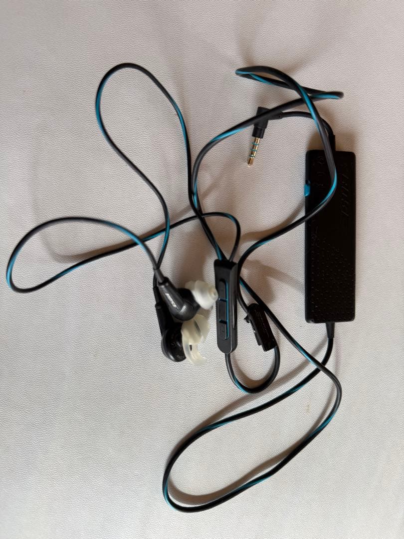 Bose QuietComfort 20 ノイズキャンセリング イヤホン