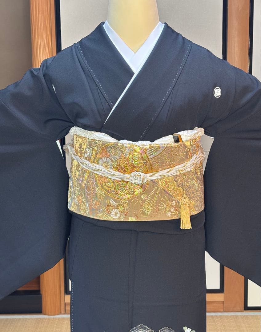 正絹豪華黒留袖6点フルセット　留袖　 袋帯　長襦袢　帯締め　帯揚げ　末広