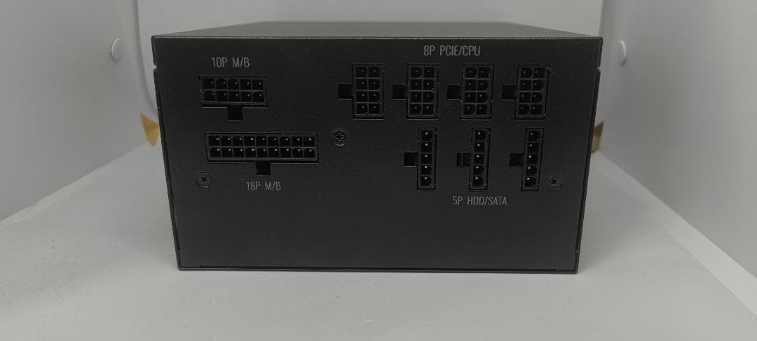 Cooler Master V650 GOLD V2 650W 電源ユニット