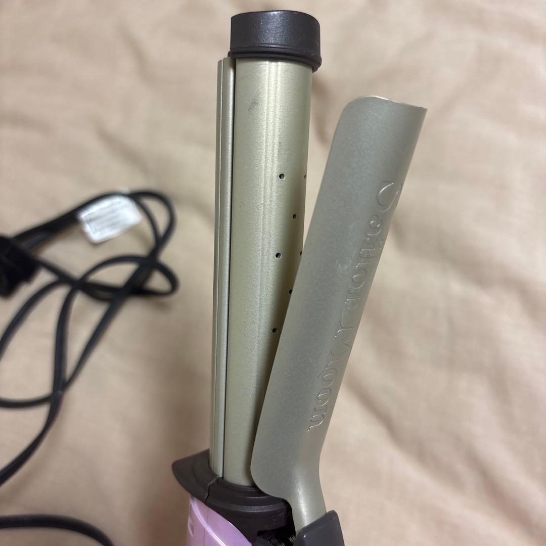 セーラームーン　ムーンクリスタルヘアーアイロン