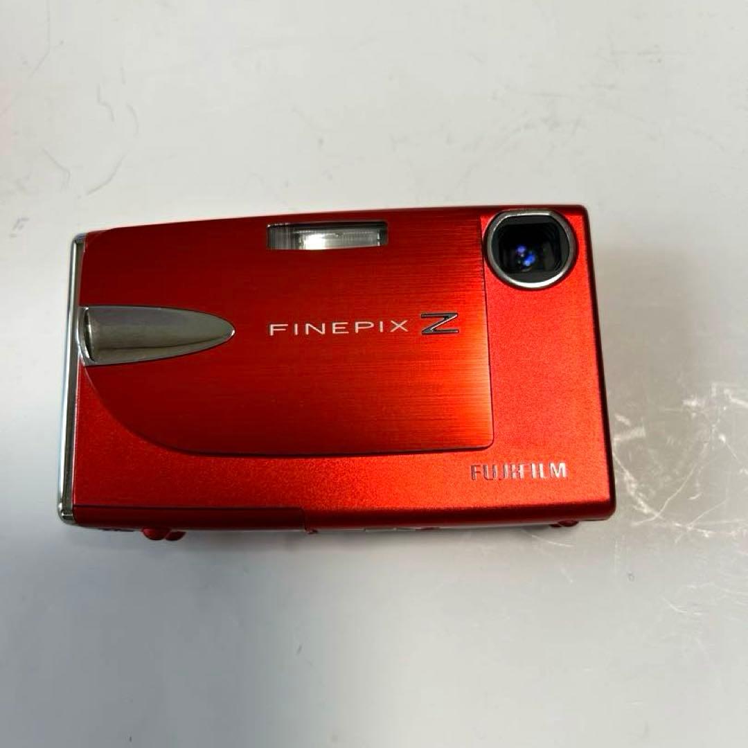Fujifilm FinePix Z 20赤