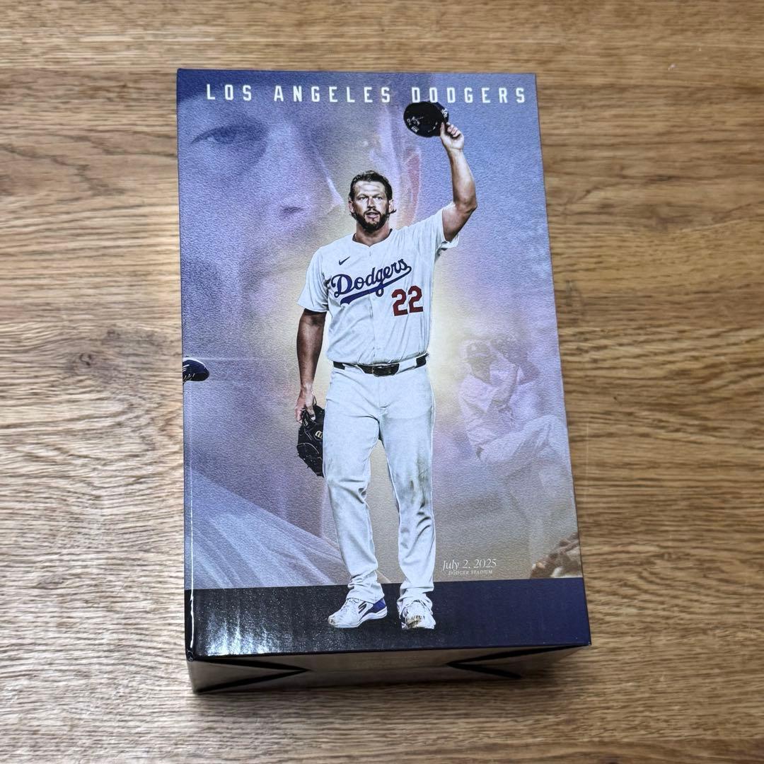 カーショー　ボブルヘッド　3000奪三振　ドジャース　来場者限定　スタジアム配布