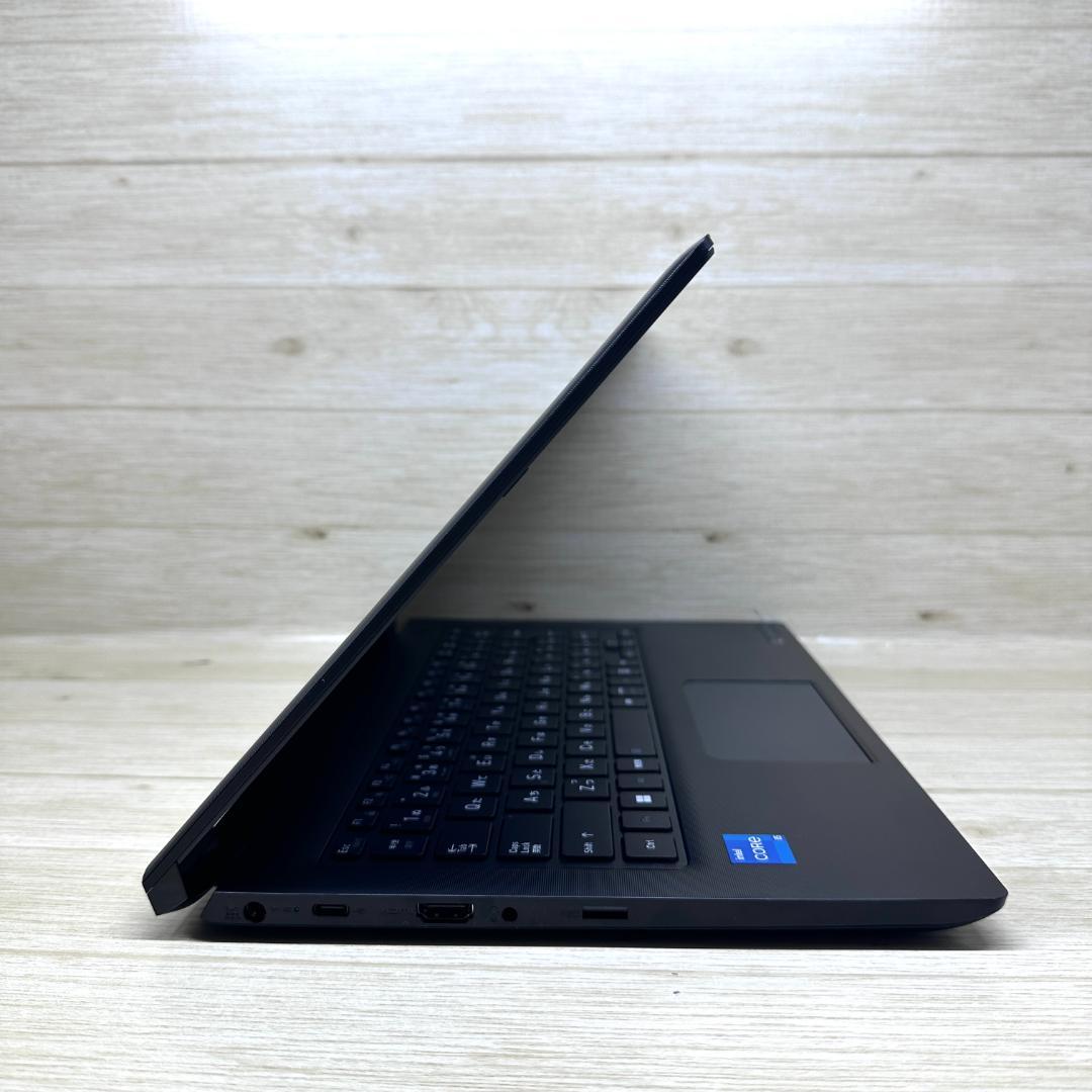 2022年製 13インチ フルHD SSD256GB dynabook H64