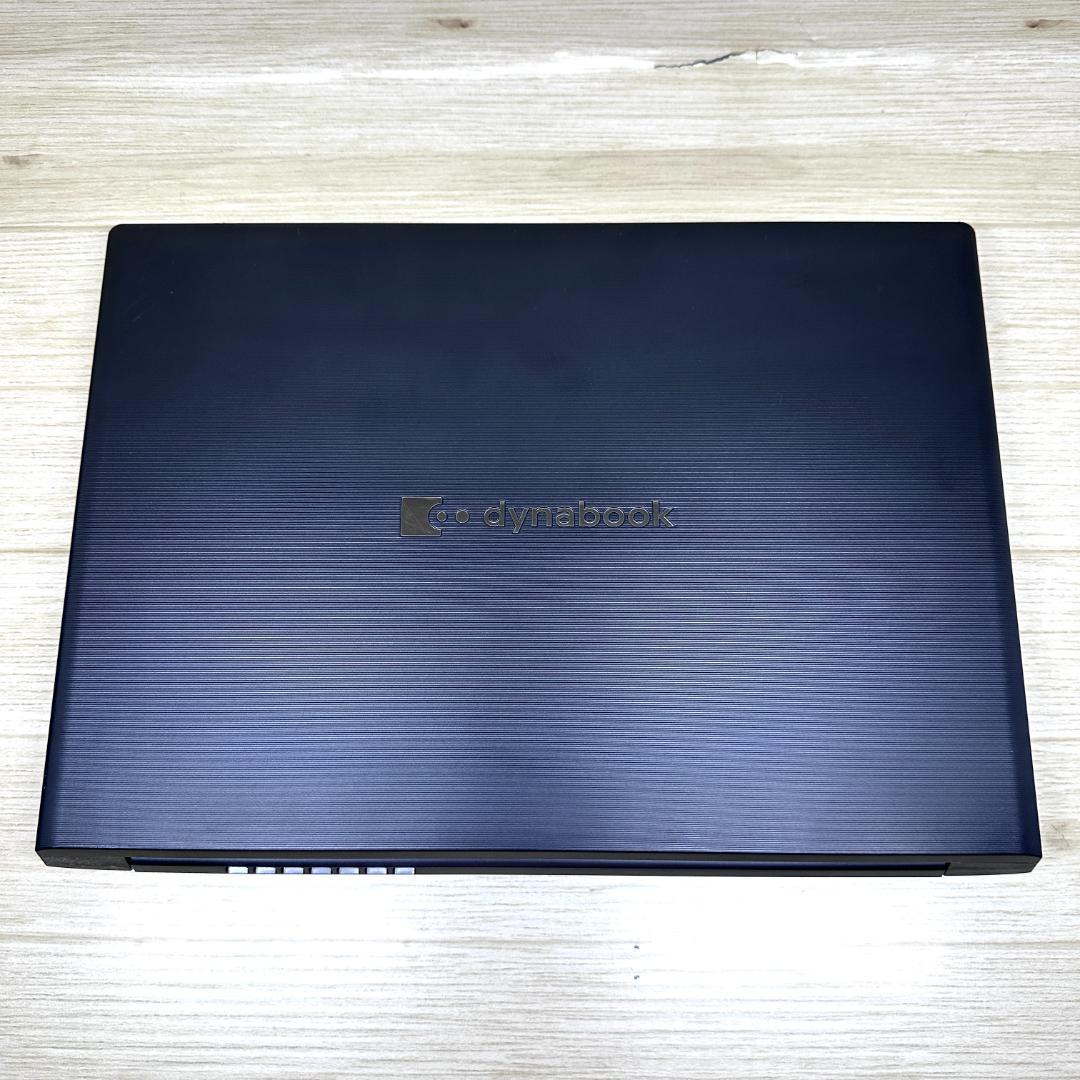 2022年製 13インチ フルHD SSD256GB dynabook H64