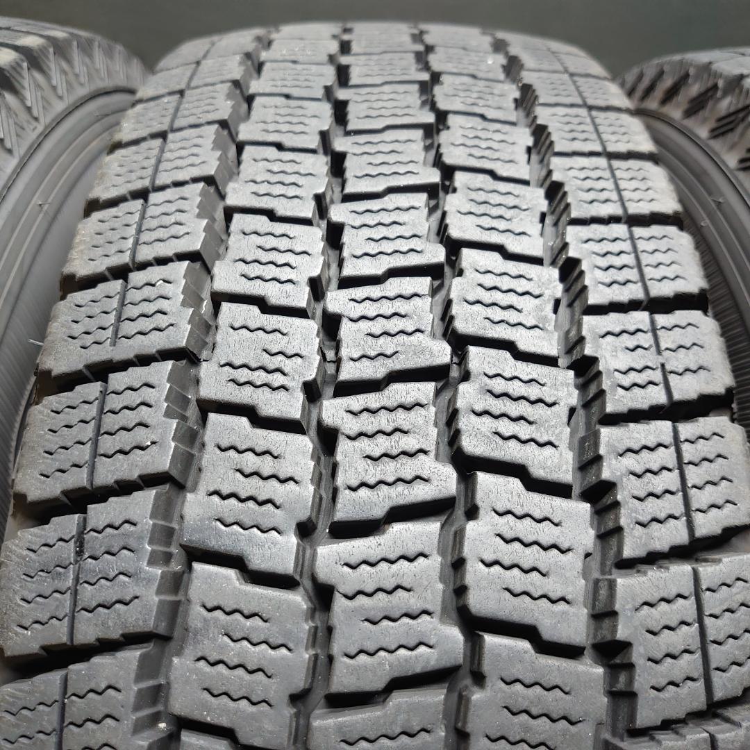 社外アルミ 冬 195/80Ｒ15 107/105L LT 200系 ハイエース