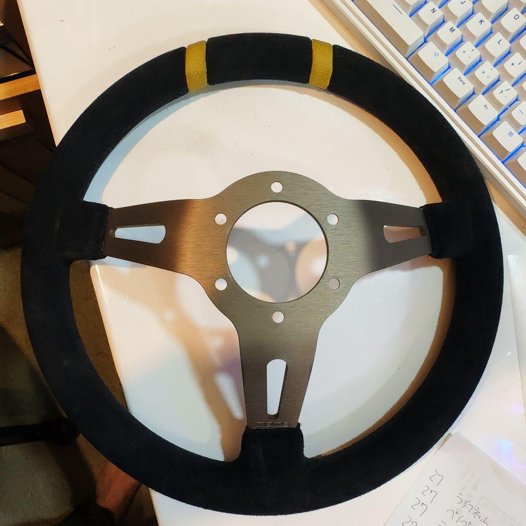 モモ　momo 　ドリフト　D-20 330mm ブラックスエード