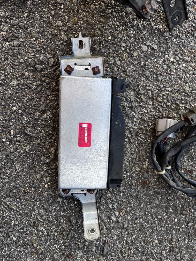 FD3S 5型 ABSユニット・ABSコンピューター