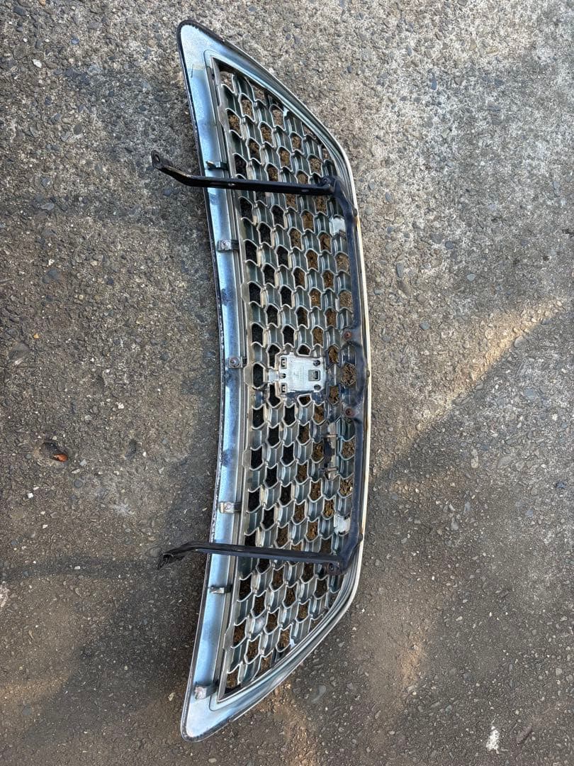 クラウン グリル　クラウン200系前期グリル