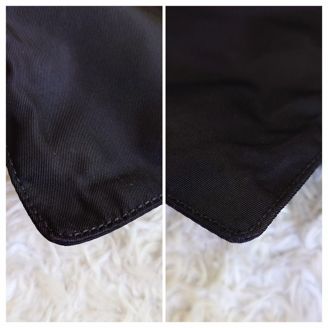 プラダ ショルダーバッグ 斜め掛け 三角ロゴ サコッシュ ブラック クロスボディ