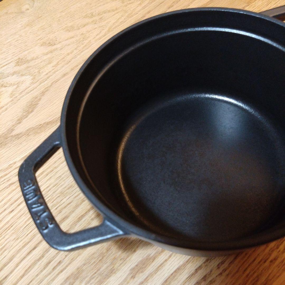 STAUB ストウブ ココット ラウンド 16cm 黒