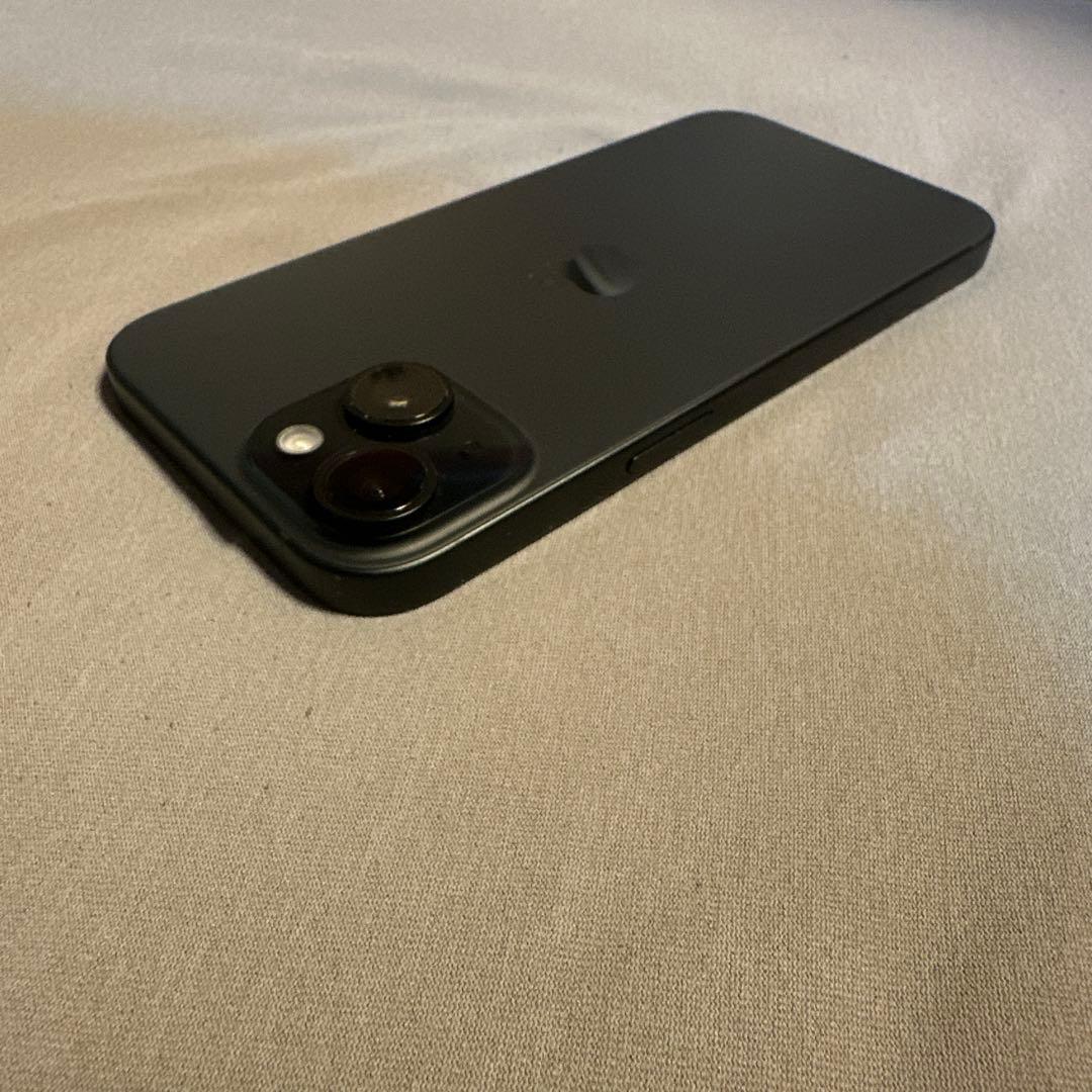 よ*ん様 iPhone 15 128GB SiMフリー バッテリー99%