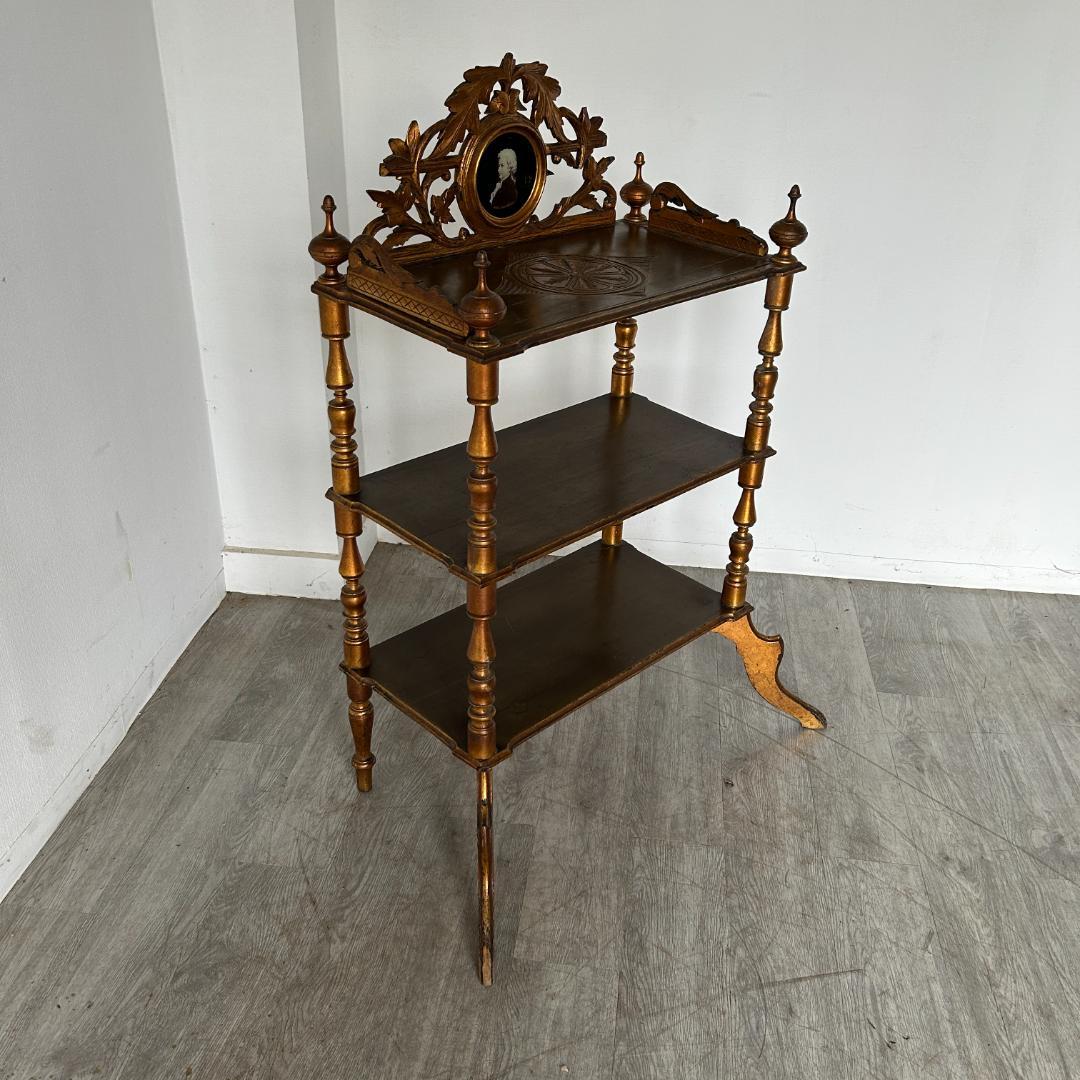 イギリス アンティーク家具 ３ティアシェルフ 飾り棚 843A