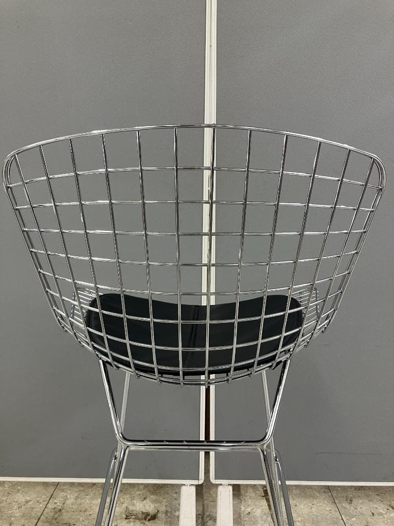 ハイチェア N plus リプロダクト ハリー・ベルトイア シルバー①