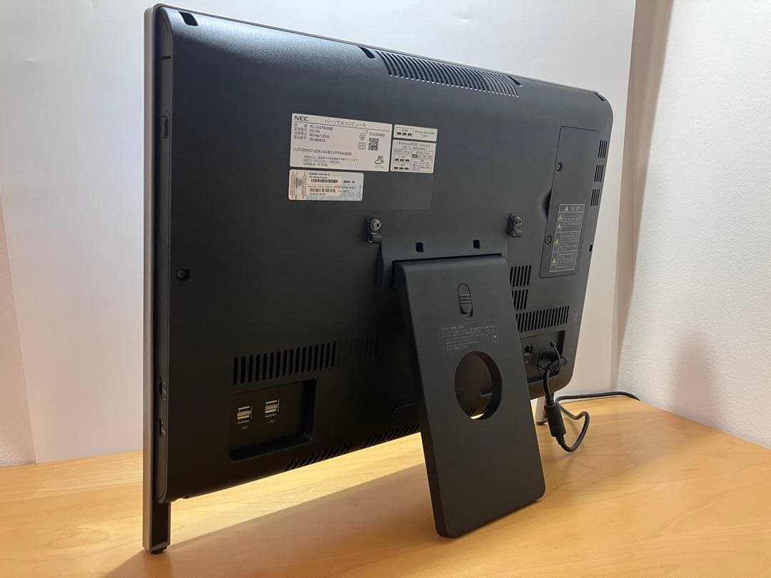 NEC 一体型デスクトップ 高速SSD256/メモリ8/カメラ/オフィス