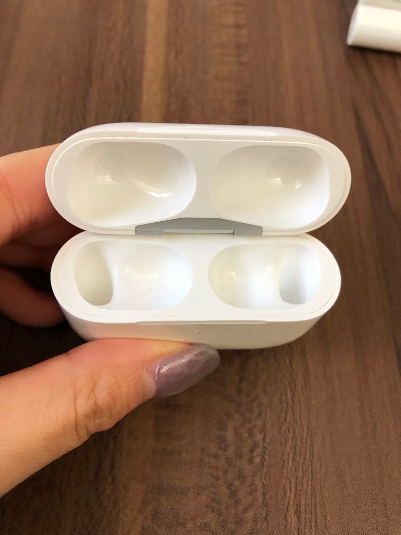 AirPods Pro ワイヤレス充電ケース付 付属品全てあり