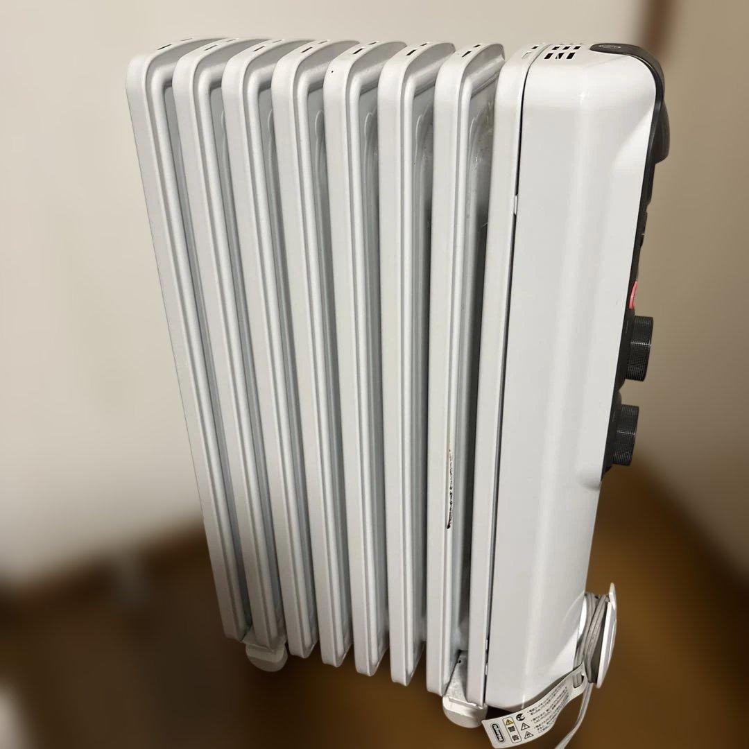 デロンギ　アミカルドオイルヒーター コンパクト