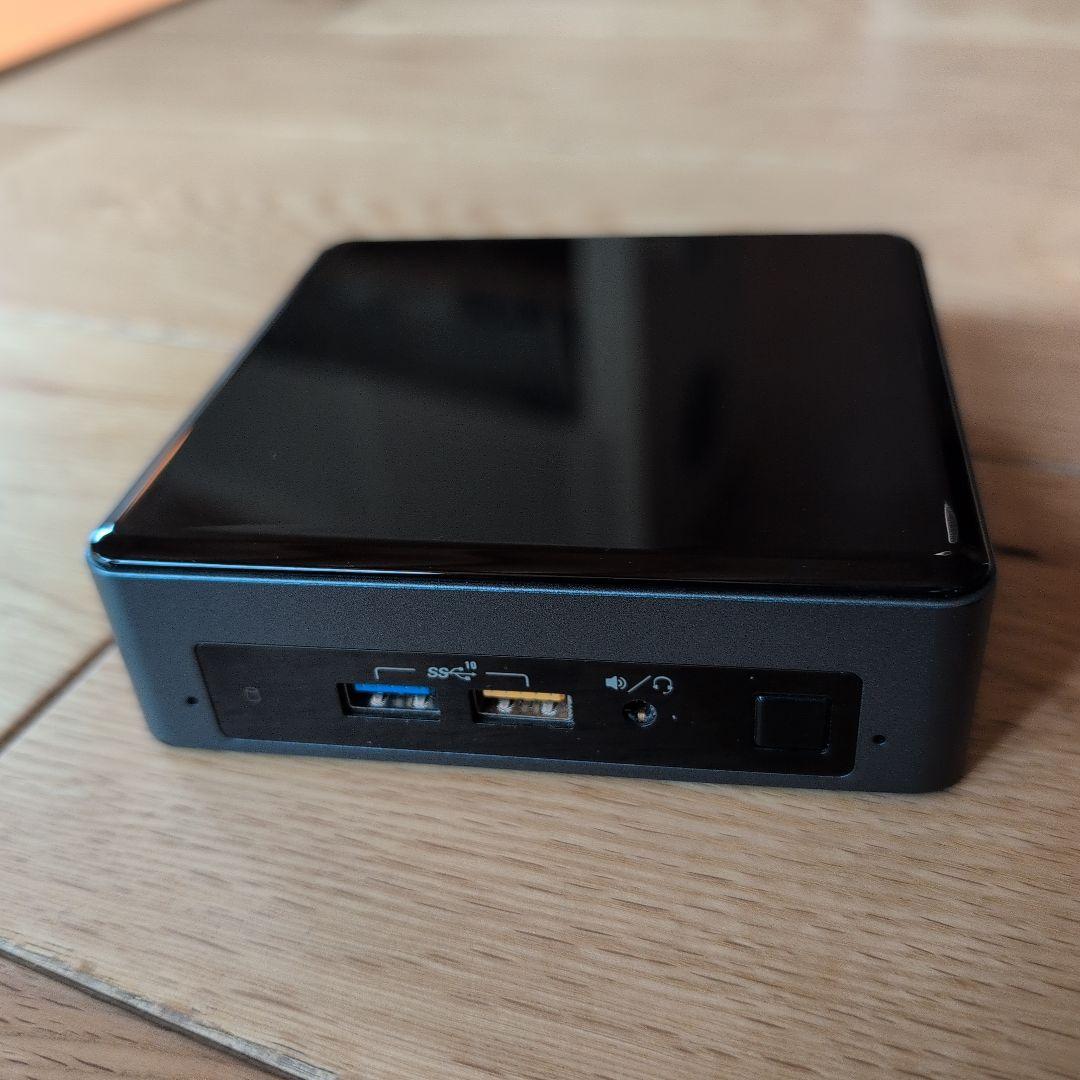 ミニPC Intel NUC8BEK i5-8259U 16GB 512GB SSD