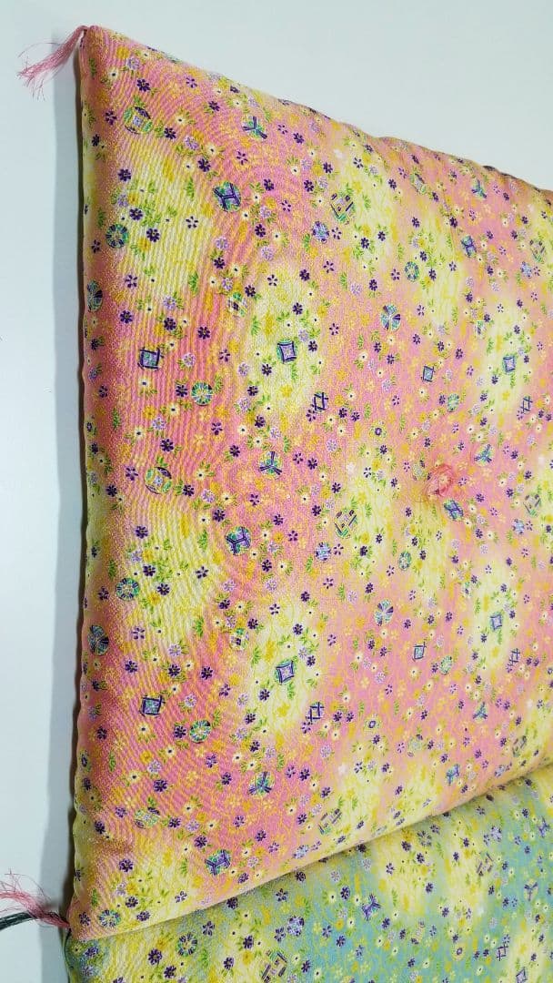 座布団、2枚組、大判座布団、めおと座布団、夫婦ざぶとん、ちりめん生地、西川生地