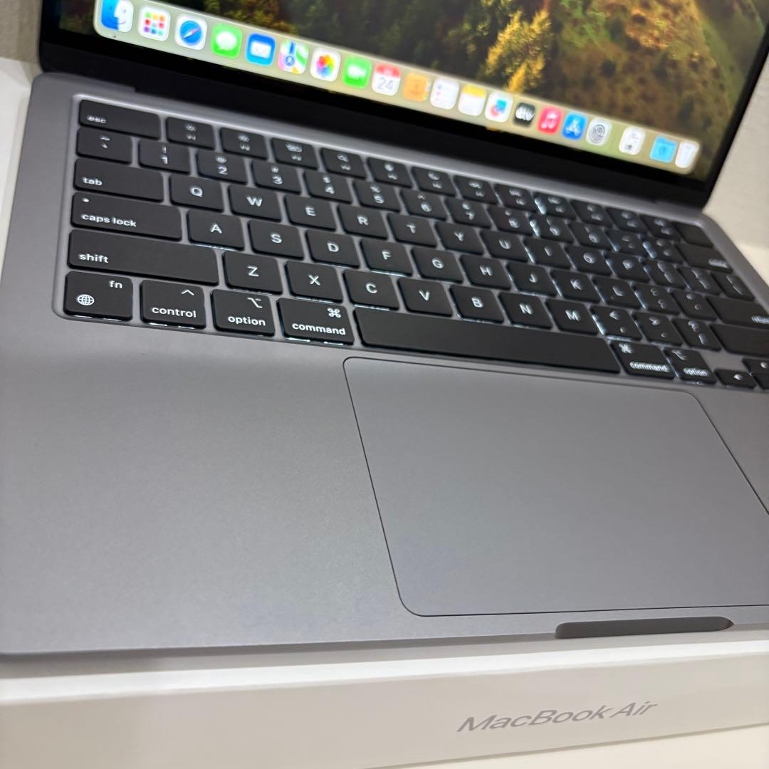 Apple MacBook Air M2 メモリ16GBスペースグレー
