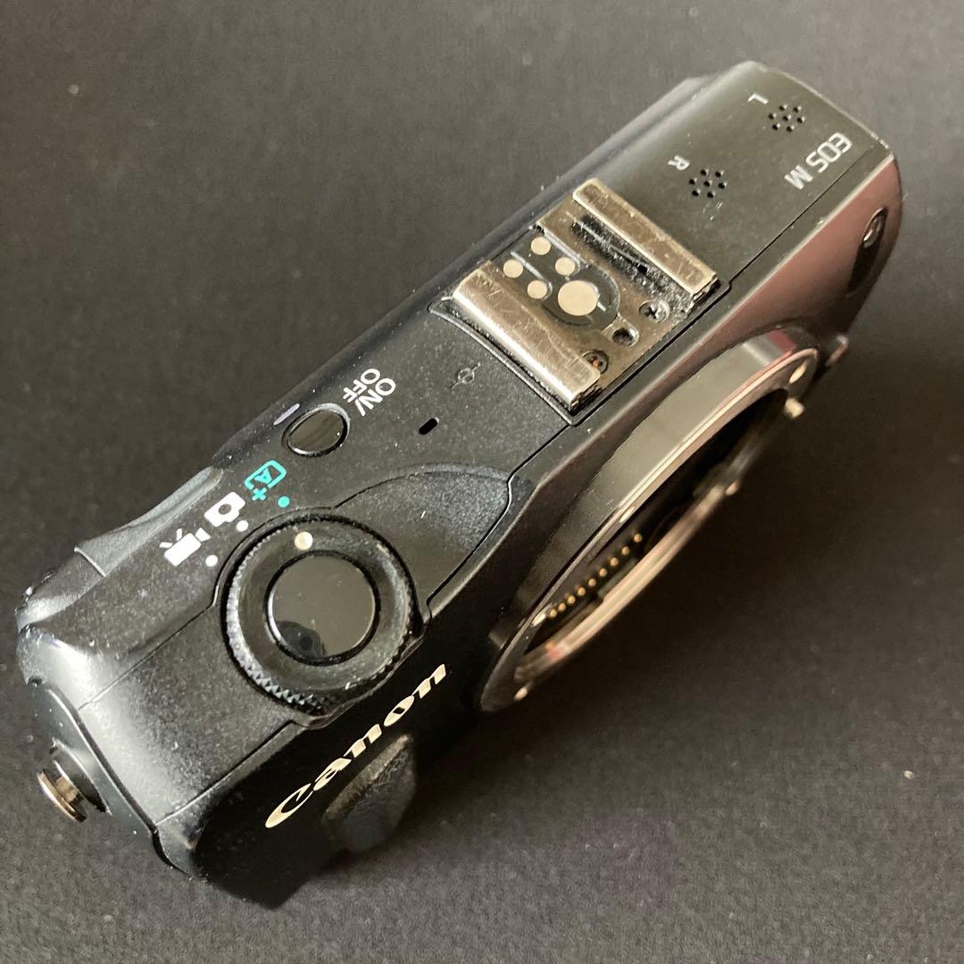 Canon EOS M ブラック 初代 ミラーレス デジタルカメラ