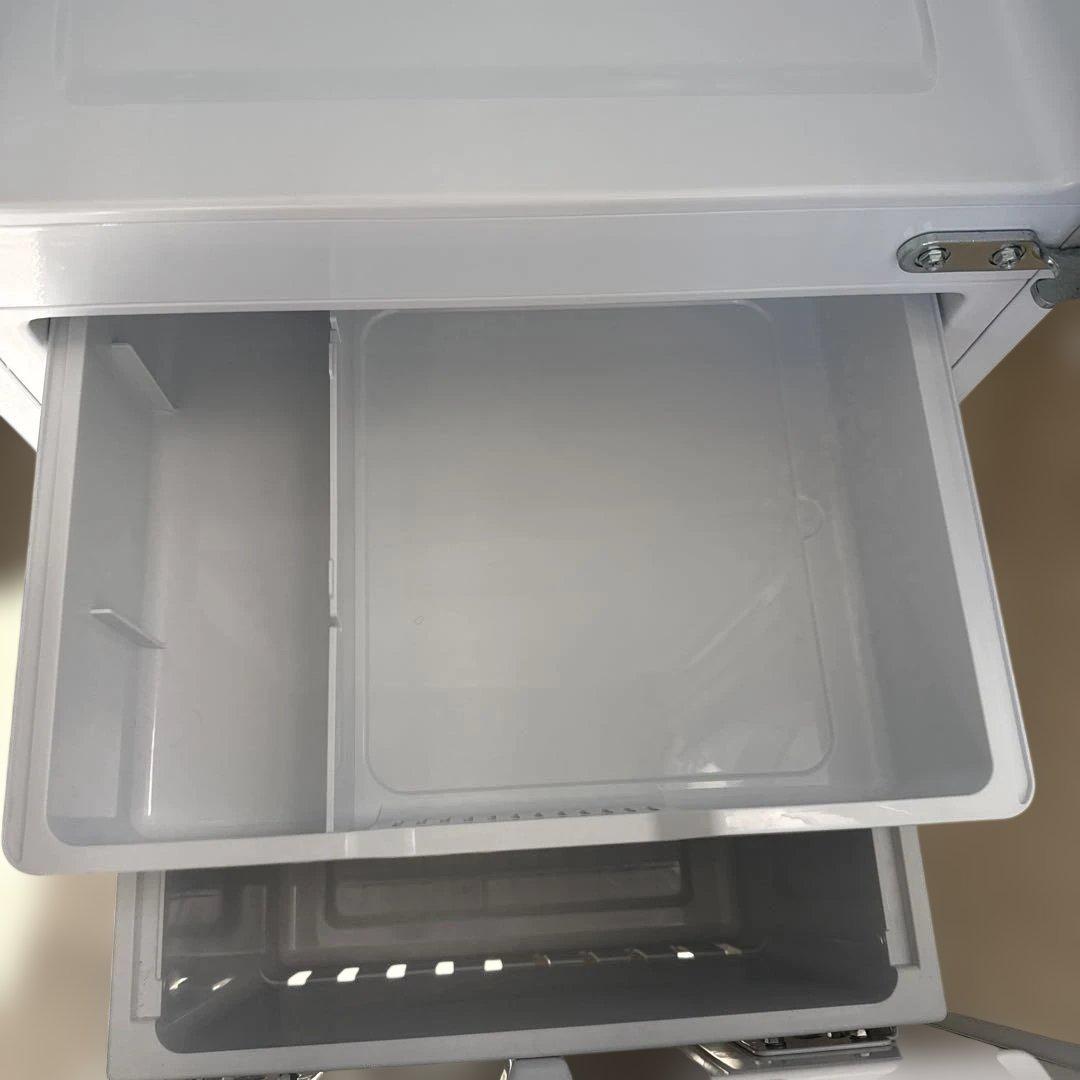 名古屋近郊限定　2024年 ハイセンス 冷蔵庫　135L 白