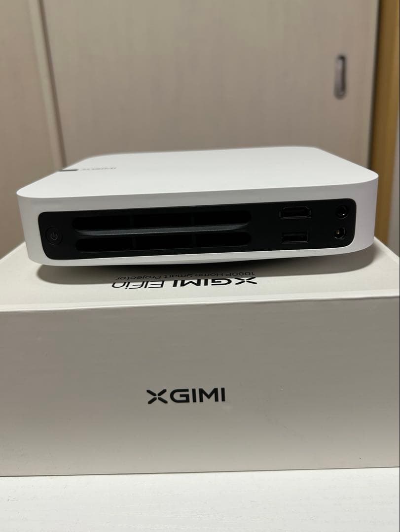 プロジェクター XGIMI Elfin 1080P  Smart Projector