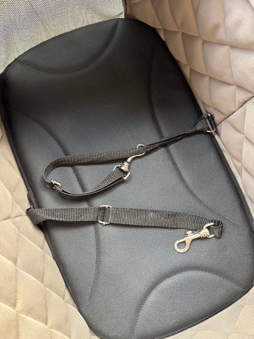 【もーこ】AIRBUGGY WIZ X ペットカート ヴィンテージカーキー