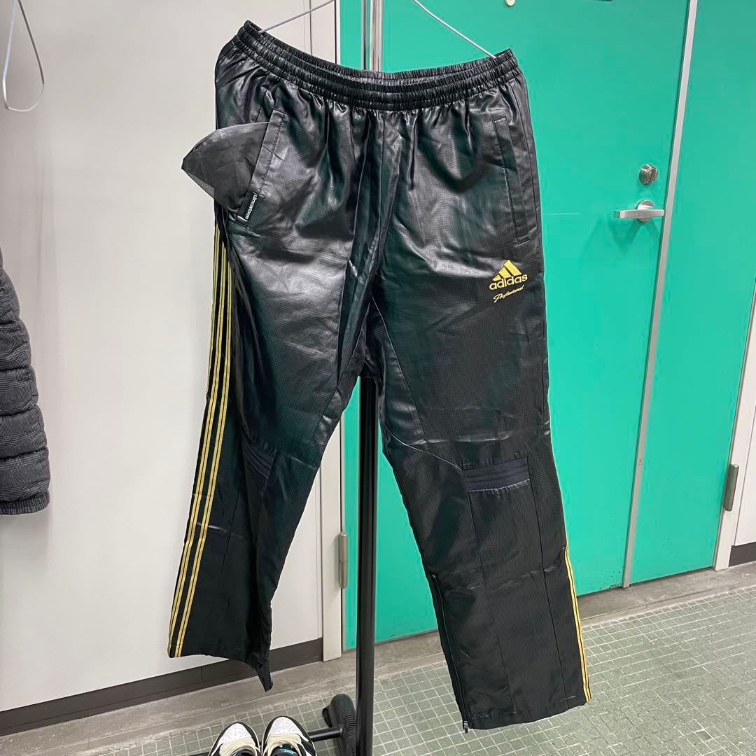新品‼️アディダス プロフェッショナル　ウインドブレーカー上下セットアップ