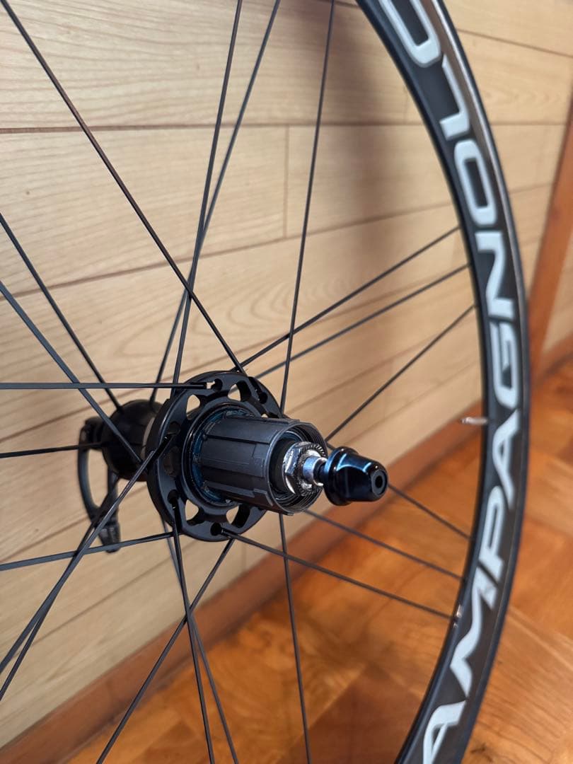 れれれ。Campagnolo BORA ONE チューブラーホイールセット