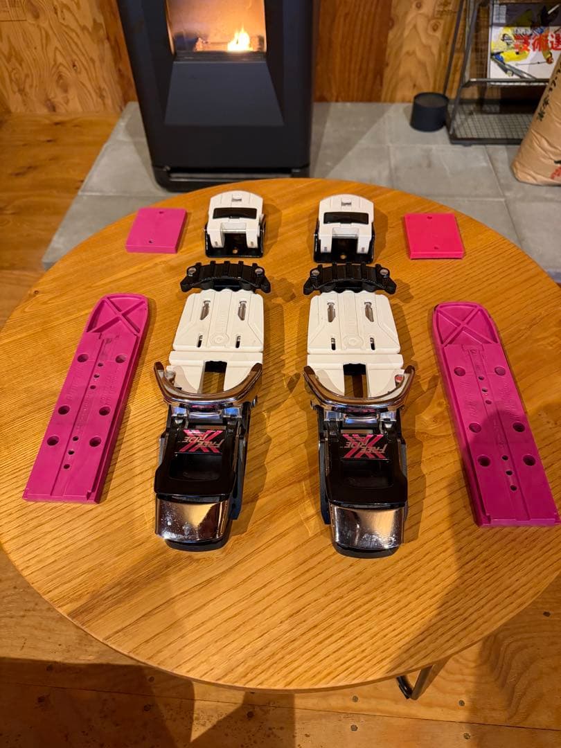 ロッテフェラーNTNテレマークビンディングフリーライド