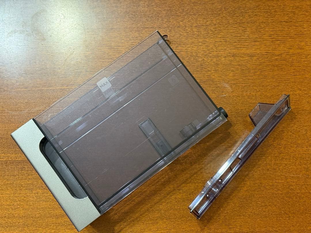 デロンギ　全自動コーヒーマシン　マグニフィカ イーヴォ　ECAM29081TB