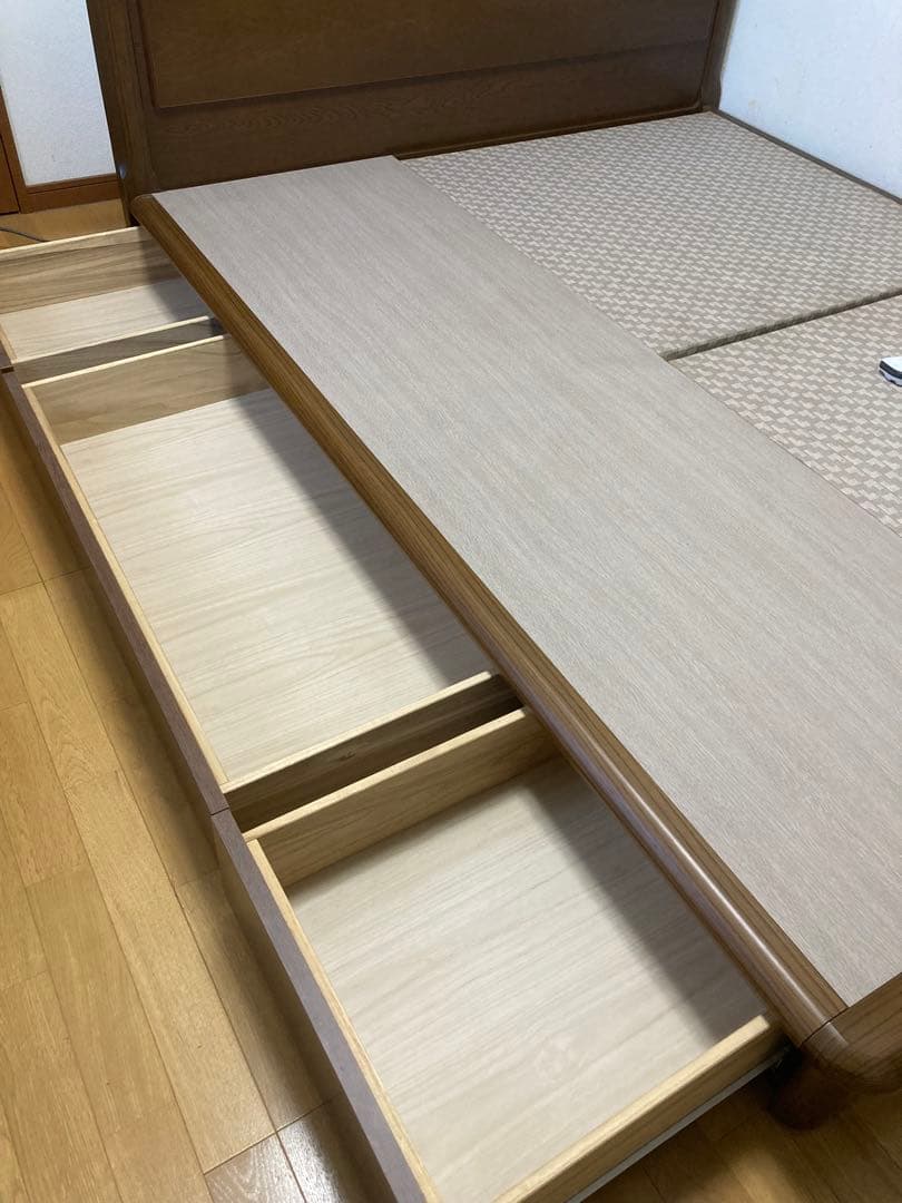 フランスベッド　ダブルベッド　フレーム