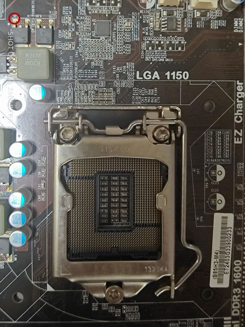 PCパーツ現状品セット　マザーボード5枚　GPU3枚　CPU2個　簡易水冷2台等