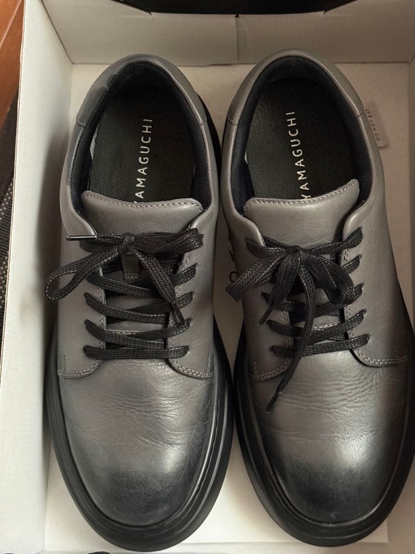 特別セール ERIKOYAMAGUCHIレザー厚底スニーカーTHE WALKER