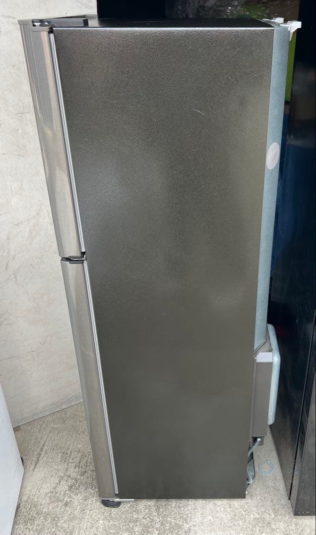 シャープノンフロン冷凍冷蔵庫 SJ-D23D-S 2018年