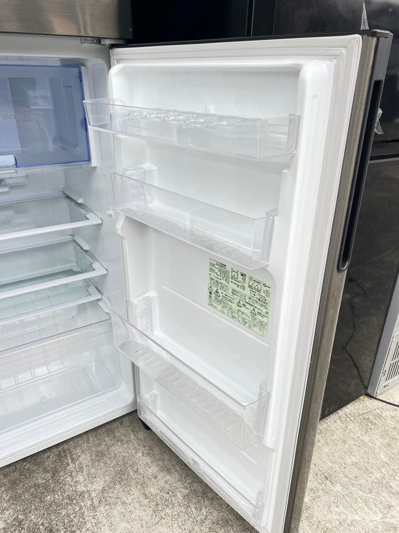 シャープノンフロン冷凍冷蔵庫 SJ-D23D-S 2018年