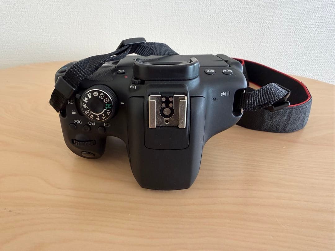 Canon EOS Kiss X8i キャノン デジタル一眼レフカメラ キット