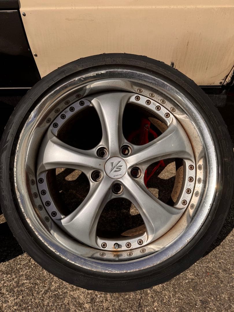 VS KF 18インチ 9.5j プラス32 Aディスク