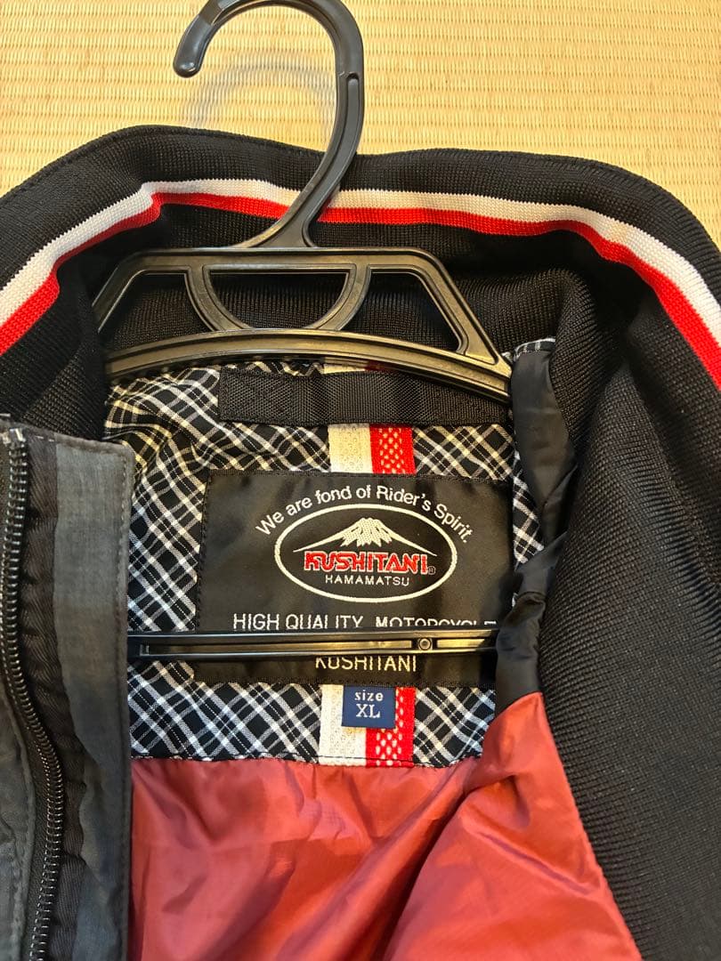 未使用品　KUSHITANI クシタニ インナーダウンXL