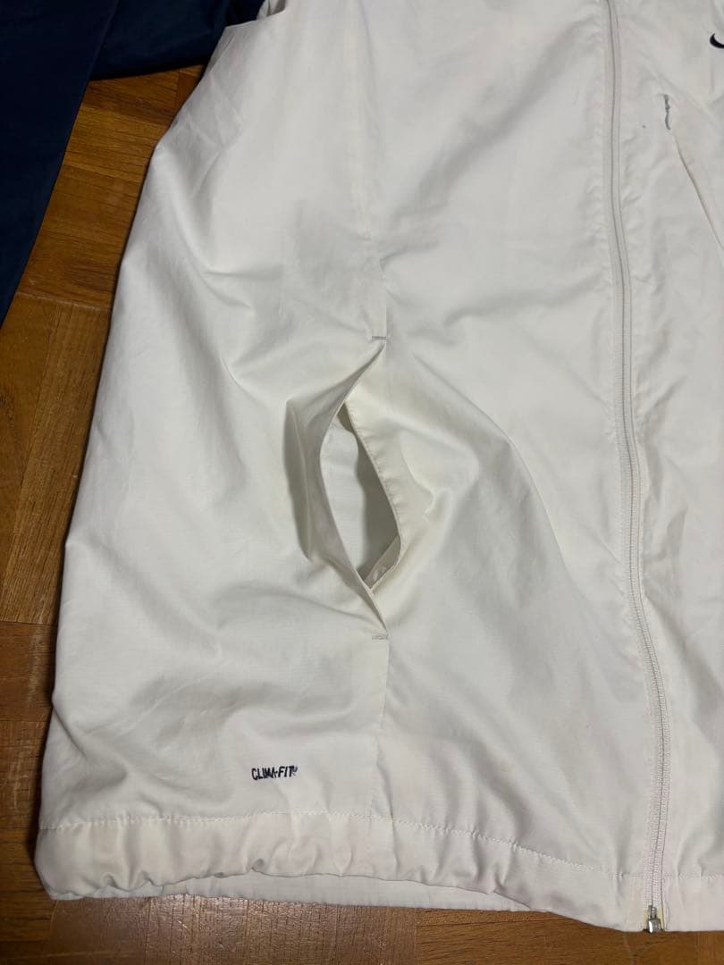 【Nike 】2wayウィンドブレーカー　XL ホワイト/ネイビー