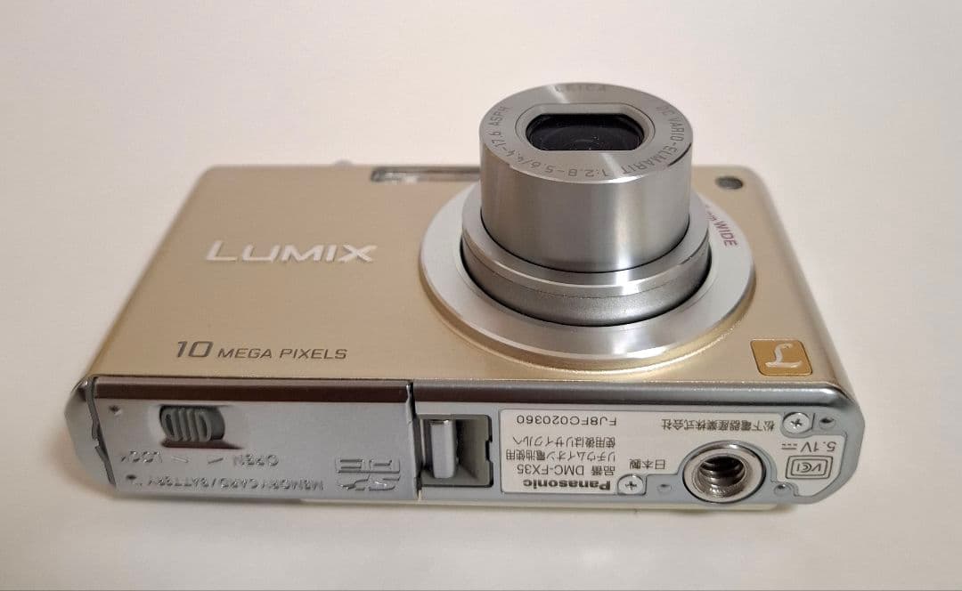 [美品]パナソニック Panasonic LUMIX DMC-FX35コンデジ