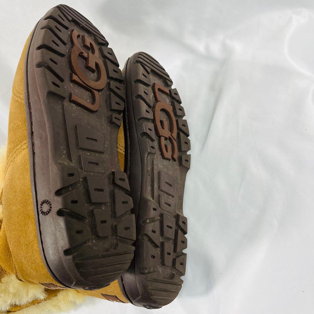 UGG SUNDANCE ブラウン ムートンブーツ