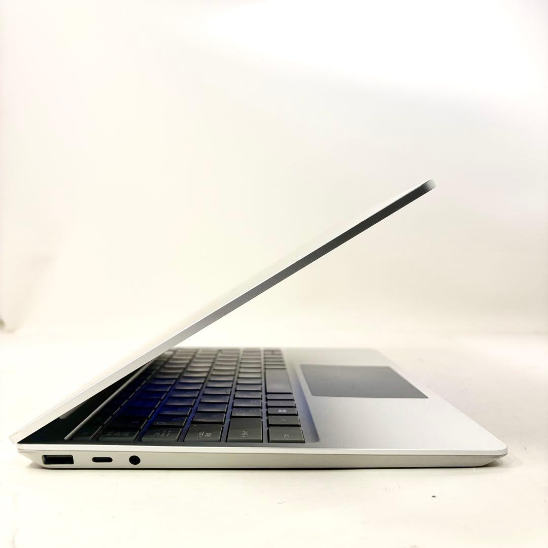 使用少ない美品！Surface Laptop Go2 256GB 上位モデル！