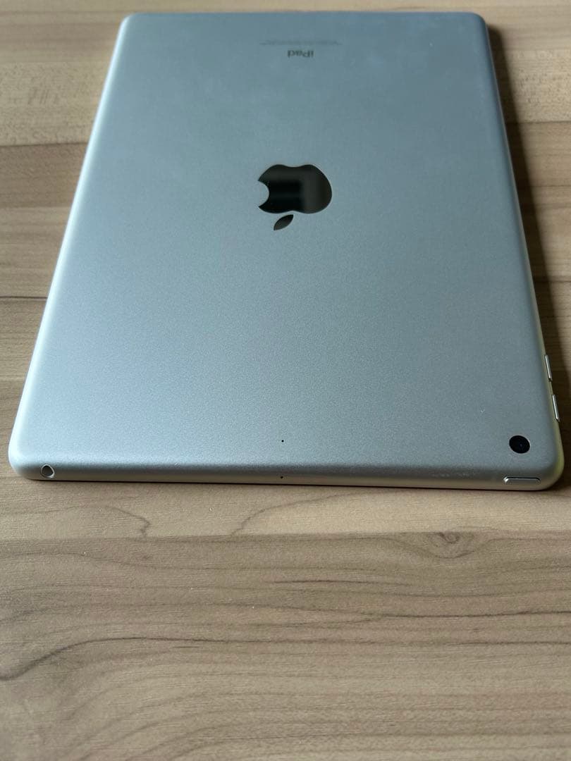 Apple iPad Wi-Fi 32GB シルバー