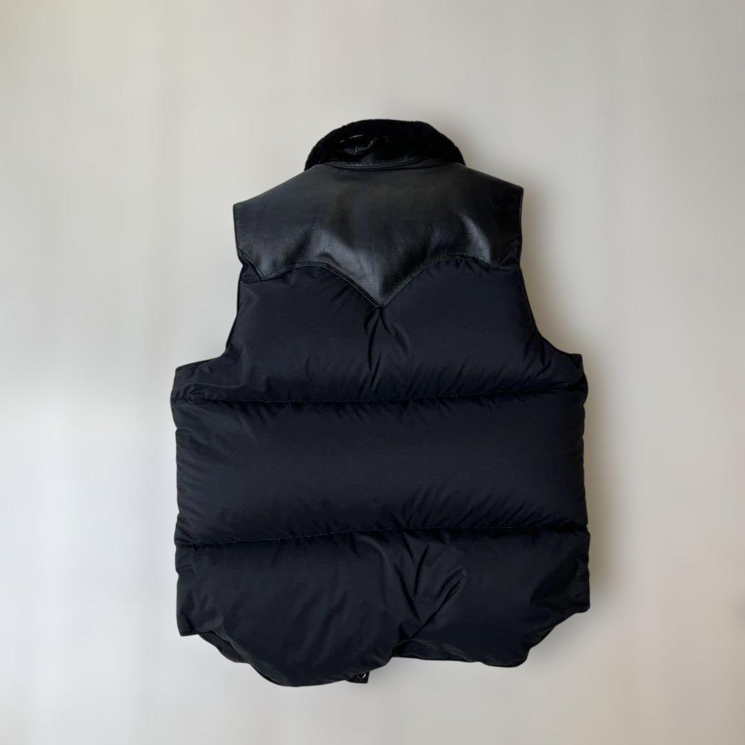 ロッキーマウンテン　 ダウンベスト ブラック 38サイズ