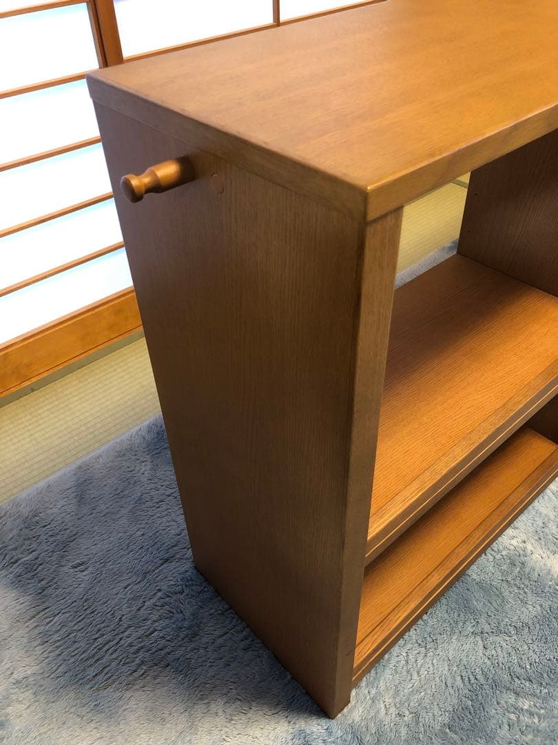 マコ　カリモク リビングボード