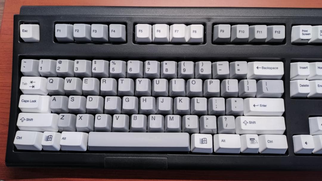 【全キー動作確認済美品／赤Esc】UNICOMP Model M UA40P4A